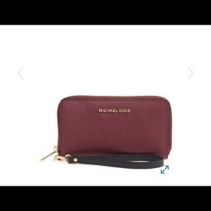 Michael Kors Jet Set Saffiano Leather Wristlet